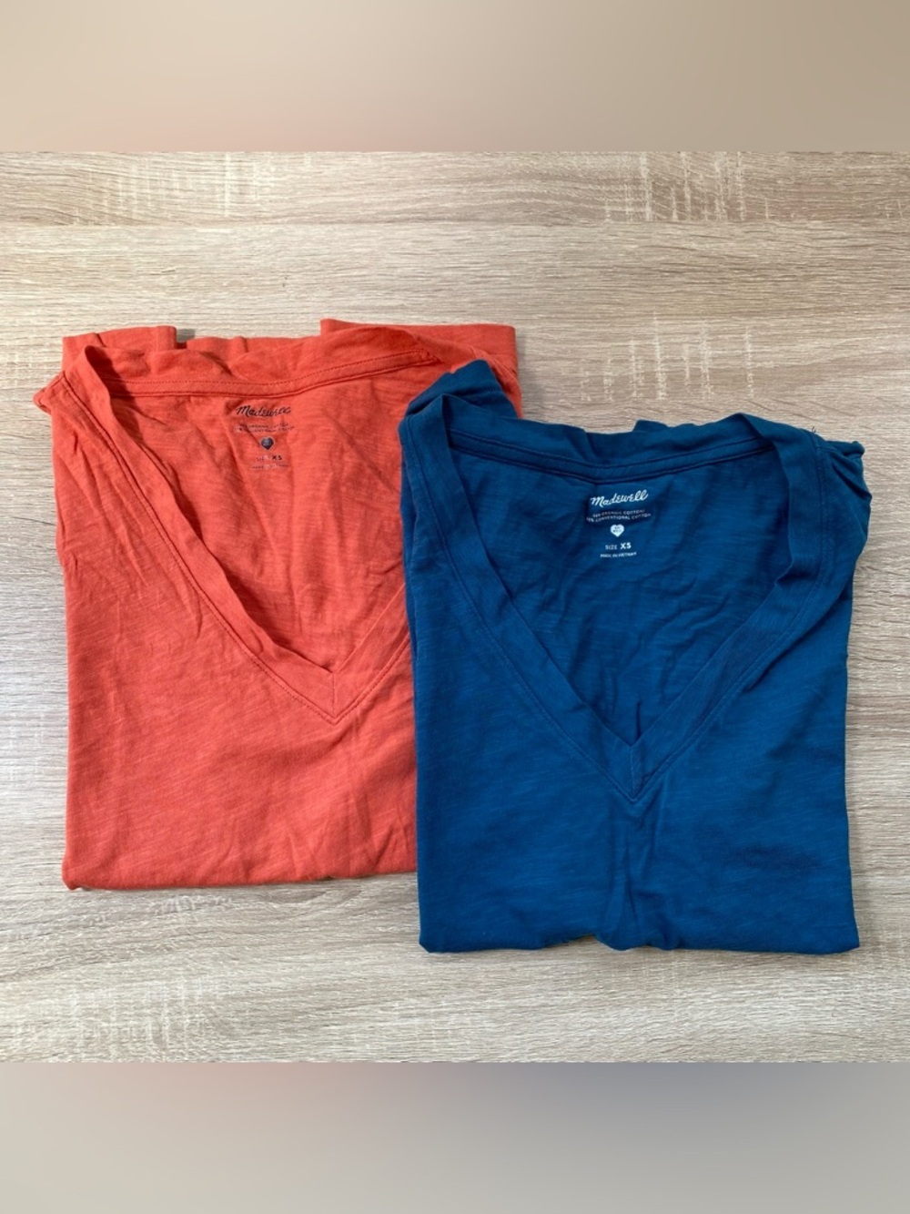 Madewell Whisper Cotton V-Neck Tee Bundle of 2 Blue Orange